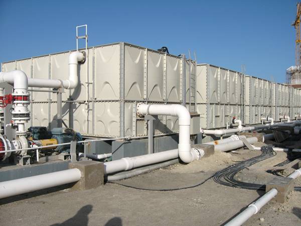 A series of SMC water tanks are installed on the top of hotel.